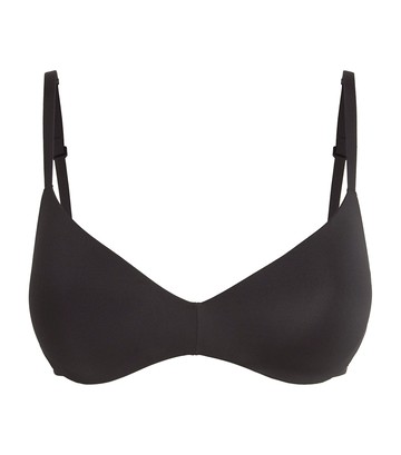 Skims Wireless Form Push-Up Plunge Bra