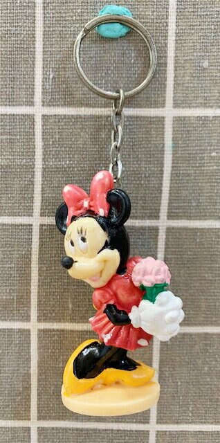 【震撼精品百貨】Micky Mouse 米奇/米妮  造型鑰匙圈 米妮拿花#01001 震撼日式精品百貨