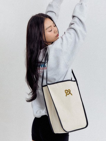 Heart Ribbon New Original Shoulder Bag