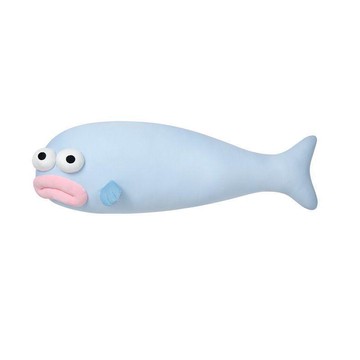 🔥臺灣出貨 高CP值 熱賣好物 冰絲醜魚抱枕涼感冰魚冷冷嘴魚抱枕空調夏涼牀上居家宿舍隨處枕