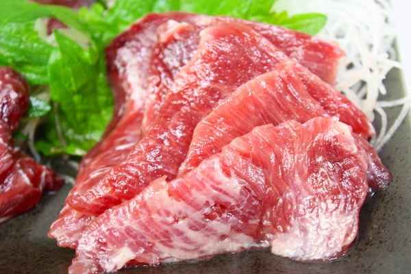 まぐろほほ肉 １kg（特大肉厚 ホホ肉 頬肉 ツラミ まぐろ マグロ 鮪）