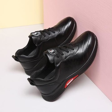 旅游鞋女秋冬媽媽鞋運動加絨真皮鞋老人單鞋防滑軟底中老年平底鞋