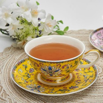 廠家批發琺瑯彩浮雕陶瓷下午茶水杯節日logo伴手禮品骨瓷杯碟套裝