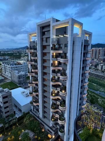 南興公園首排U雋三房平車高樓無限視野面百坪大花園｜台中市北屯區軍福十九路
