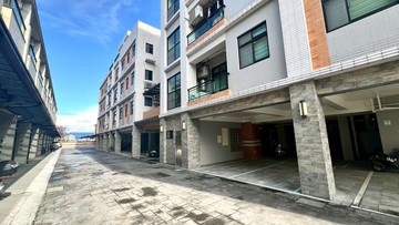 員山簡約舒適大空間三房平面車位華廈｜宜蘭縣員山鄉思源路