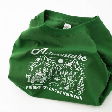 顯白不挑人！270g牛油果綠二本針短袖t恤女深綠色原創印花上衣男