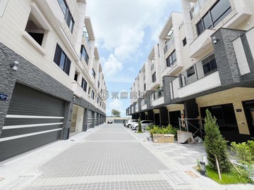 全新完工間間套房電梯別墅B3｜台中市清水區港口路