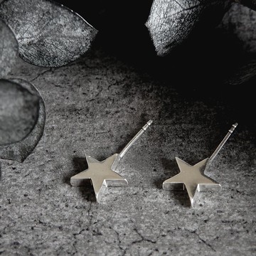 流星造型耳環 / silver 022