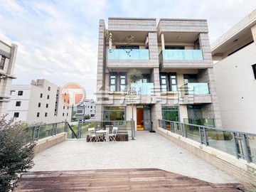 聖富-廍子公園大地坪四車臨路雙併電梯豪墅｜台中市北屯區太祥二街