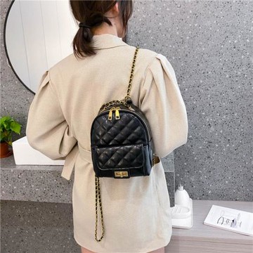 小香風菱格鏈條雙肩包女2023新款韓版簡約百搭時尚迷你軟皮小背包