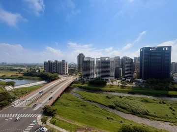青埔A18|全新美術水公園｜永久棟距｜河岸三房車｜桃園市大園區領航南路二段