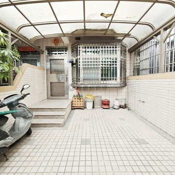 潮州國稅局旁/省潮中/孝親車庫/邊間透天｜屏東縣潮州鎮永誠街