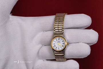 ANNE KLEIN II 美國品牌 銀金錶殼 彈性伸縮錶帶式 石英錶 古董錶