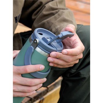 TYESO泰碩大容量保溫杯不銹鋼咖啡杯女生高顏值保冷車載吸管水杯