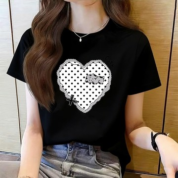 【現貨！台灣速發】韓系愛心❤️氣質短袖上衣女 夏季設計感流行衣服 高級感上衣T恤 女大尺碼女裝 夏季穿搭必備短袖t恤 棉
