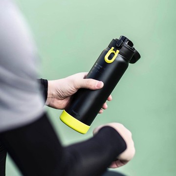 【孔雀Peacock】600ML 直飲不鏽鋼保冷杯/保溫杯 運動酷跑-消光黑