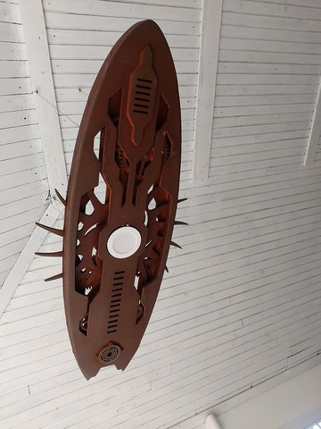 獨特的手工衝浪板造型吊燈，覆鐵，蒸汽朋克風格