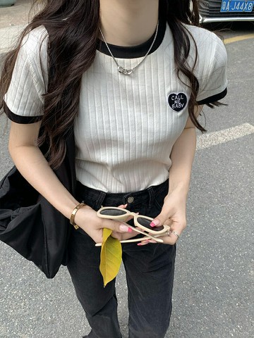 宋小恩白色短袖t恤女修身顯瘦撞色2022夏季新款半袖正肩體恤上衣