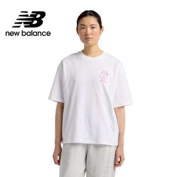【New Balance】藝術家聯名希臘風格短袖_女性_白色_WT51940WT