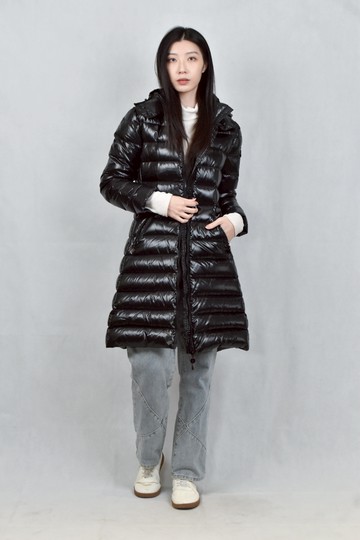 (S) moncler黑色羽絨長版外套