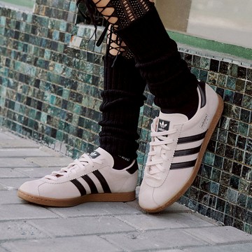 STADT 運動休閒鞋