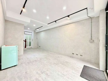 逸瑄秀影片降價勤美草悟道|公益商圈|樓店+車位｜台中市西區華美西街一段