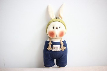 【Animal Zone】原創純手工QRabbit-小兔掛飾