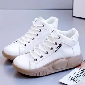 【現貨出清】高筒鞋．休閒純色皮革繫帶圓頭厚底包鞋．白鳥麗子