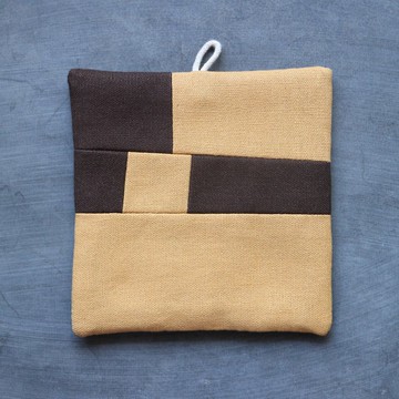 拼布杯墊 097 金菊咖