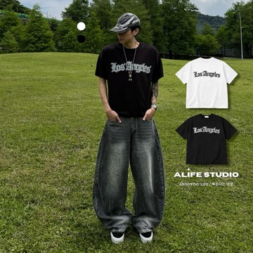 【ALIFE】現+預｜LOS 歌德 字體 BOXY 寬短版 短T 2色 實拍 網紅 同款 情侶 韓國 韓系 #3018O