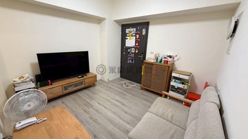 修改 中央公園雙捷運站﹝愛上海樂﹞輕屋齡2房｜高雄市新興區復興二路