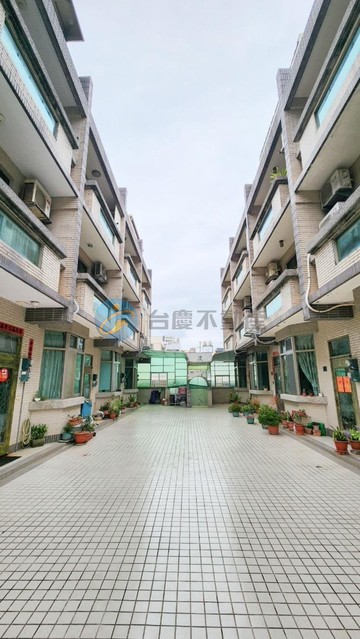嘉濱社區|邊間透天+室內車庫｜新竹市北區嘉濱路