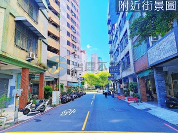 雄商民生林蔭大道旁12米透天店住2用｜高雄市新興區德順街