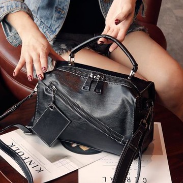 香港I.TGREG包包女新款潮軟皮單肩包時尚手提包休閑枕頭包斜挎包