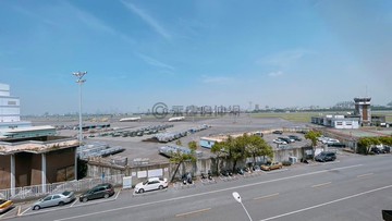 專｜近SKM｜高雄機場｜捷運站｜宏平商圈｜美寓｜高雄市小港區飛機路