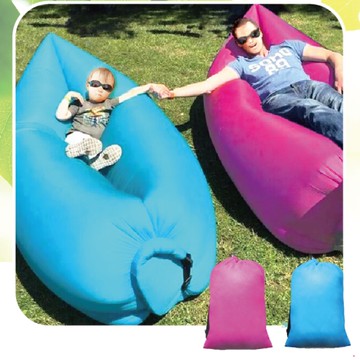 【AKWTAKE】攜帶式 空氣沙發 懶人床