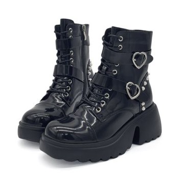 Robinlo 酷甜物語雙心珍珠輕量厚底機車馬汀靴短靴 RICK 琉光漆黑