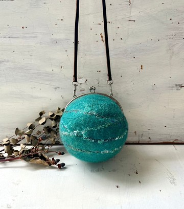 羊毛氈圓滾滾口金側背包 - 蔚藍色