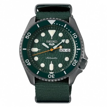 送禮首選★SEIKO 5 sport運動潮流機械腕錶/綠色4R36-07G0H(SRPD77K1) SK005 附提袋【全館滿額折價★APP下單點數4倍送】線上購買享_實體門市同步服務