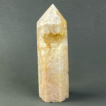 【晶星】天然粉紫晶水晶柱 晶洞 粉紫晶柱 粉紫晶 水晶柱 晶柱 開運擺件 居家擺件 辦公室小物 開運 水晶 天然水晶