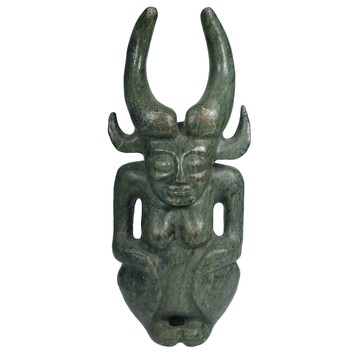 《博古珍藏》紅山文化遺物．河磨玉太陽神擺件．3.37公斤．工中工痕．收藏多年．行家勿錯過