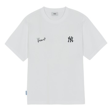 KARINA X MLB SEMI-OVERSIZED SHORT SLEEVE T-SHIRT NEW YORK YANKEES WHITE（有小卡）