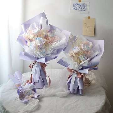 代印小卡【艸弄Floral Design】致冰霜女王/冰霜藍紫永生玫瑰花束/情人節花束 告白花束 週年紀念 永生花 乾燥花