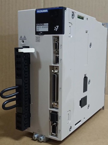 SGD7S-200A00B202/SGD7S-200A00A002安川伺服驅動器【1103001DD】