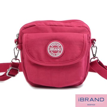 iBrand 輕盈防潑水隨身小包側斜背包-甜美粉