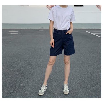 左手日記夏新棉混紡深藍色工裝短褲女中性北歐風格中高腰短褲簡約