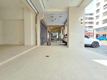 鹽埕富野路上全新整修時尚透天店面,地靈人傑｜高雄市鹽埕區富野路