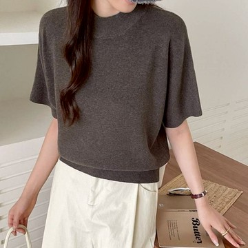 針織短版短袖上衣 短袖t恤 針織上衣 落肩上衣 短袖上衣 素面t 小立領針織上衣 小立領短版純色針織上衣