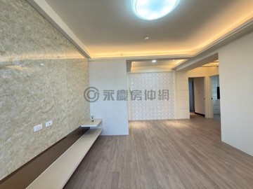 潭子頭家商圈 ✧新中元年✧ 高樓四房車位｜台中市潭子區中山路一段