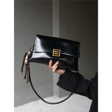 美緹2025新款女包時尚百搭腋下包高級感單肩斜挎包翻蓋小方包通勤